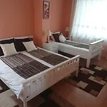 Luxury Apartment *